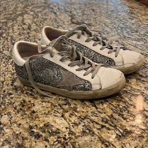 Women's Glitter Star Sneakers - Gray
